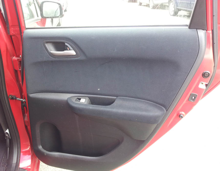 Honda FRV I-VTEC SE door-panel-card-driver-side-rear